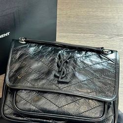 Ladies' black luxury shoulder bag