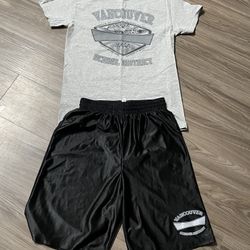 Discovery middle School PE uniform Adult XL