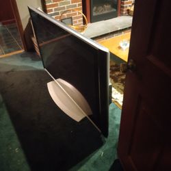 Hitachi 55HDT79 UltraVision CineForm 55" Plasma HDTV Television