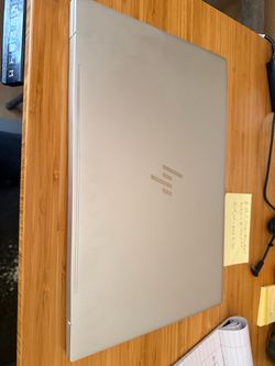 HP Envy Laptop 17” Screen