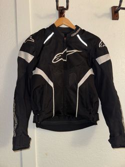 Alpinestars Motorcycle Jacket + Sedici Gauntlet Gloves