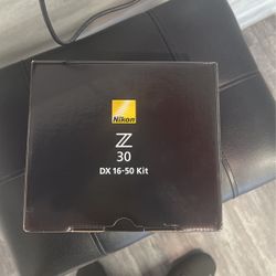 Nikon Z30 With 16-50mm Lens