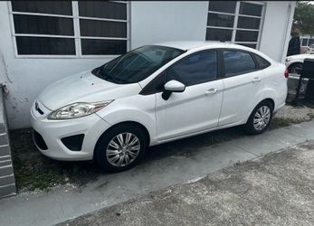 2012 Ford Fiesta