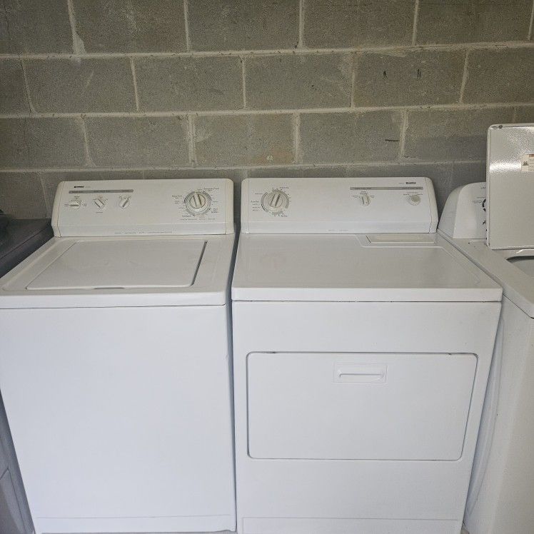 Kenmore Washer And Dryer Set 