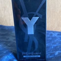 Yves Saint Laurent YSL 