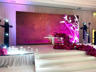LED screen for sale 48 panels total size 26ft wide x 10ft high