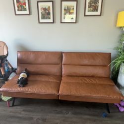 FUTON 