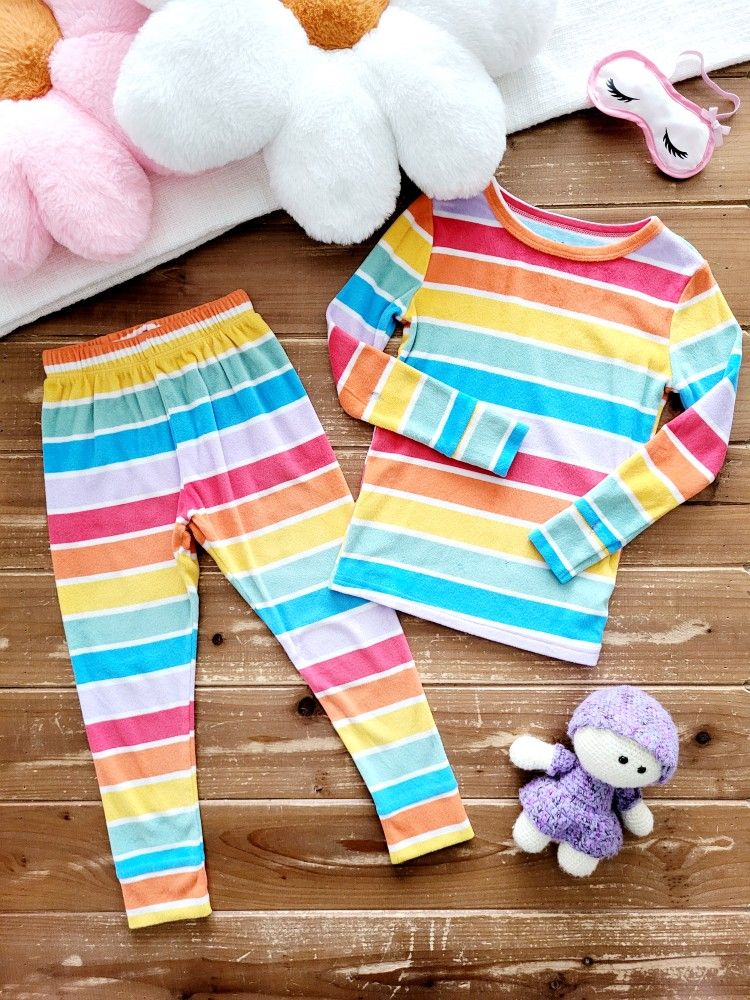 SIZE 4T 2-PIECE SET MULTICOLOR FLEECE LONG-SLEEVE & PAJAMA PANT