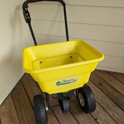 Super Sod Walk Behind Spreader with Air Tires