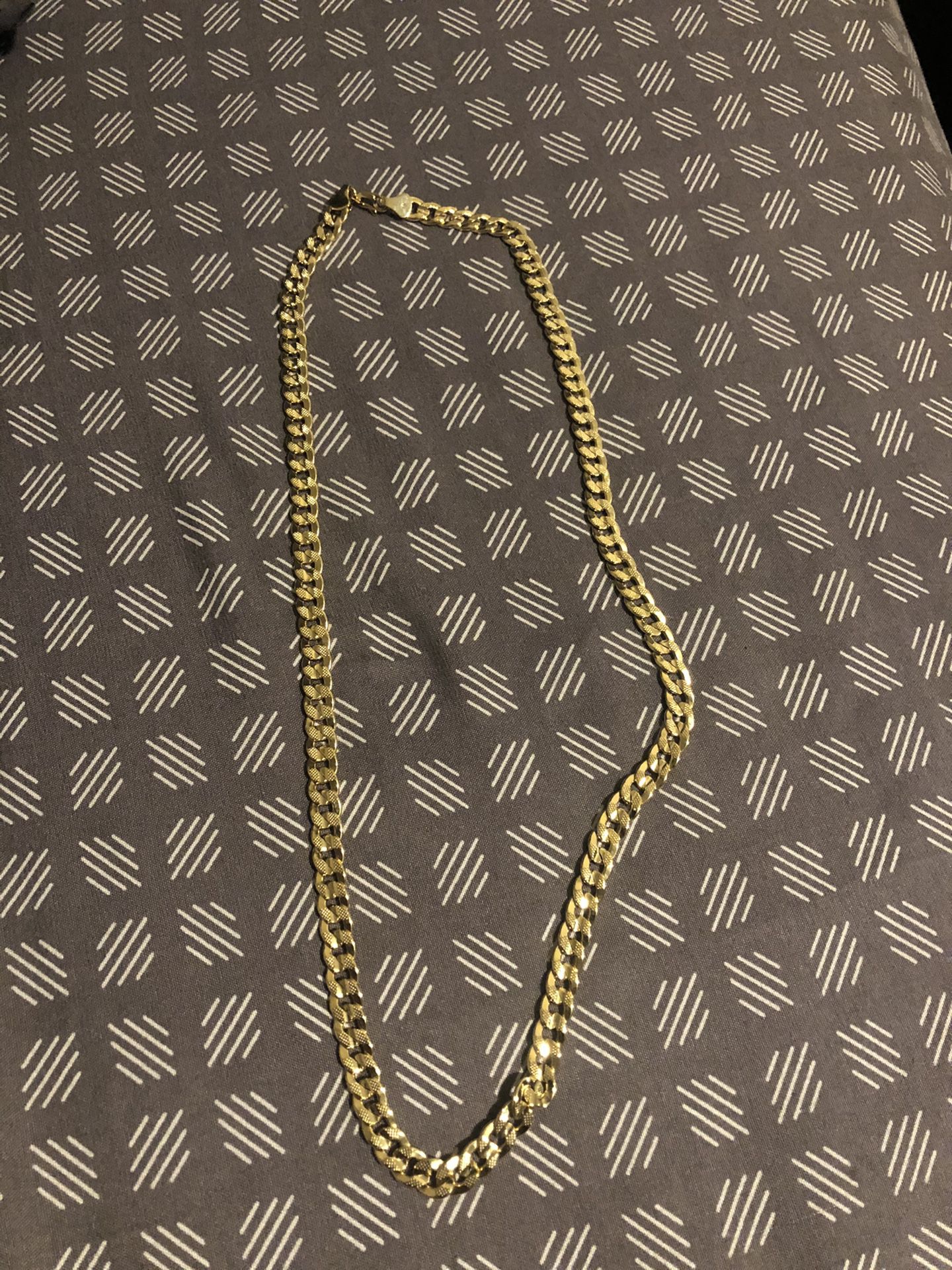18k gold chain.