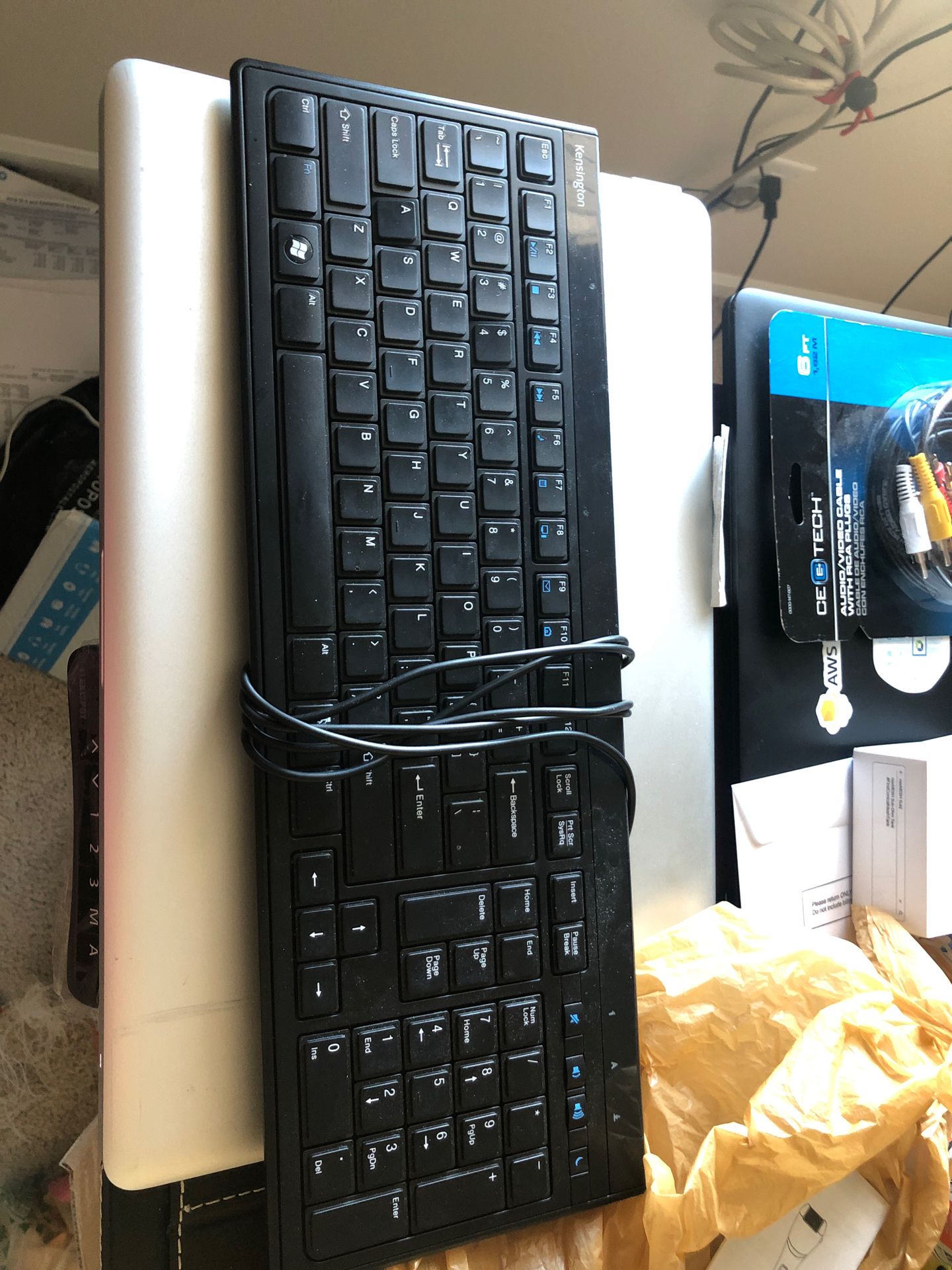 Kensigton wired keyboard