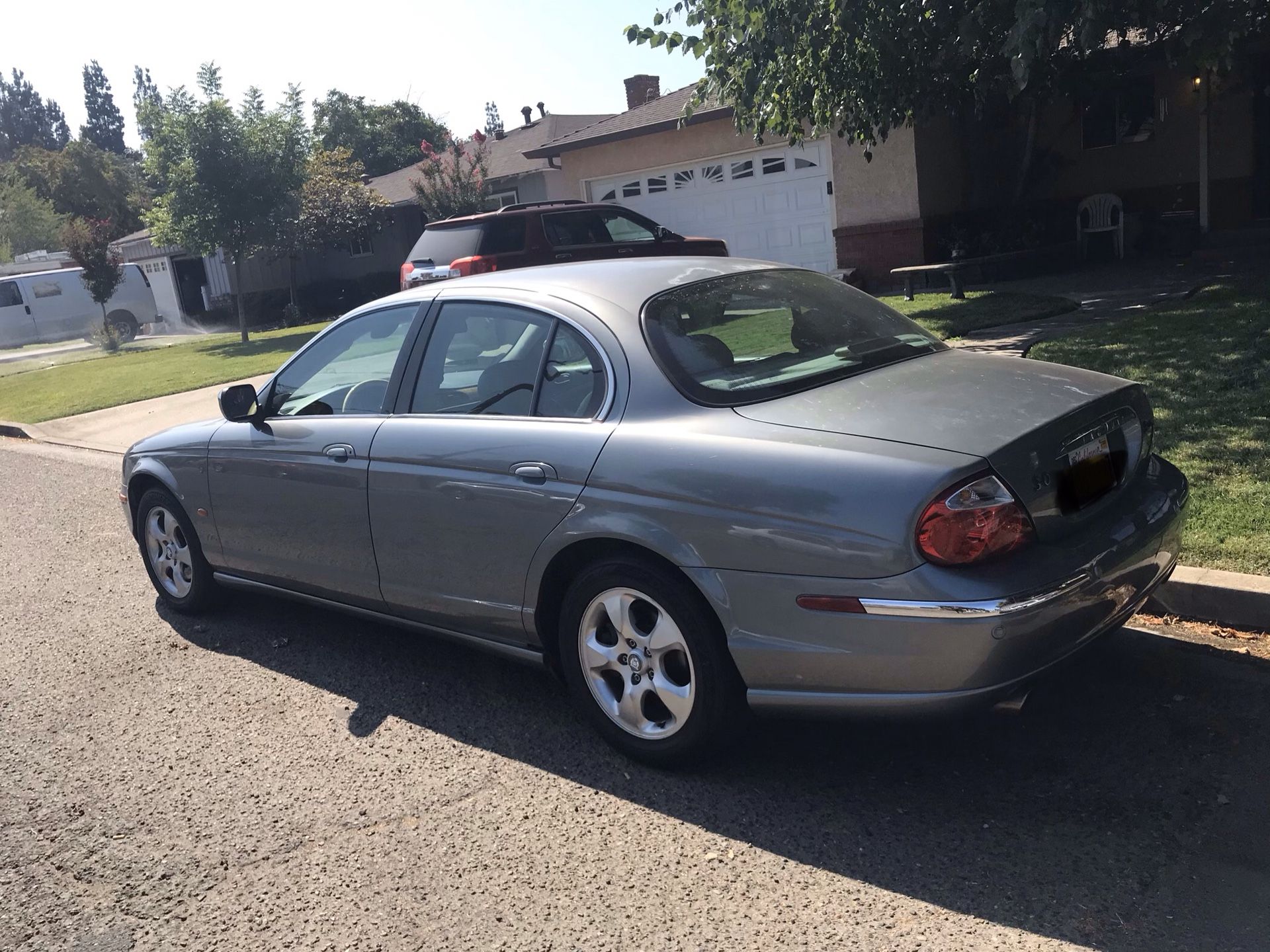 2002 Jaguar S-Type (Parting out)