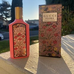 Gucci Flora Gorgeous Gardenia