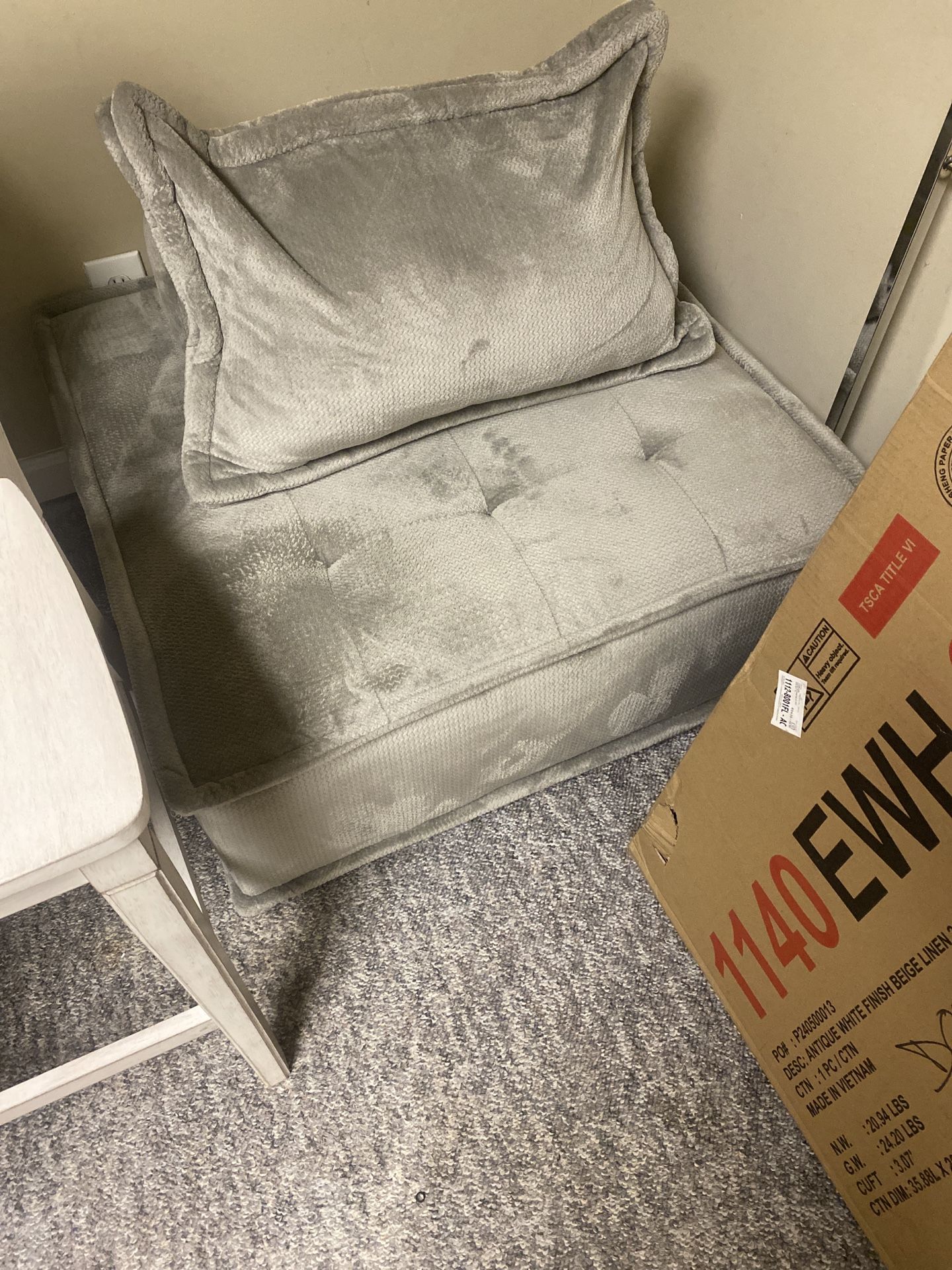 CHAIR