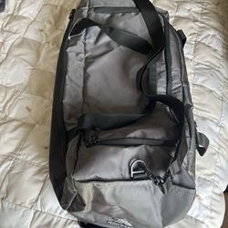 Like new duffel Bag