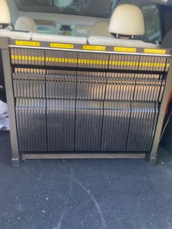 Laser Disc / Karaoke Disc Storage Cabinet for 50 Discs