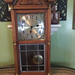 Commadore  Pendulum  Clock , Works 