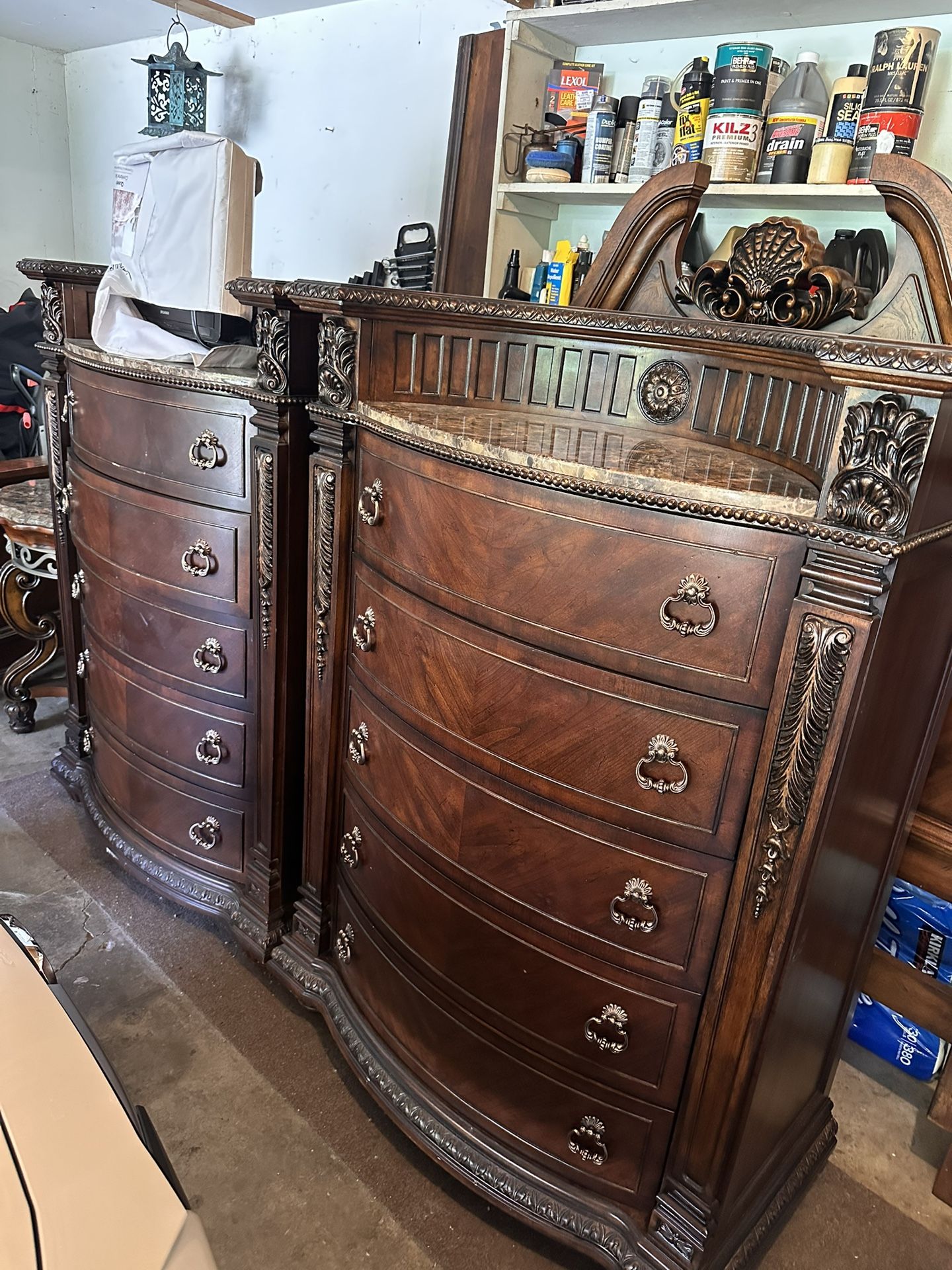 Bedroom Set – Queen Bed, 2 Dressers & Side Table