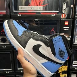 Jordan 1 UNC Toe