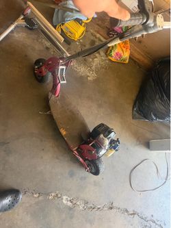 Bladez gas scooter