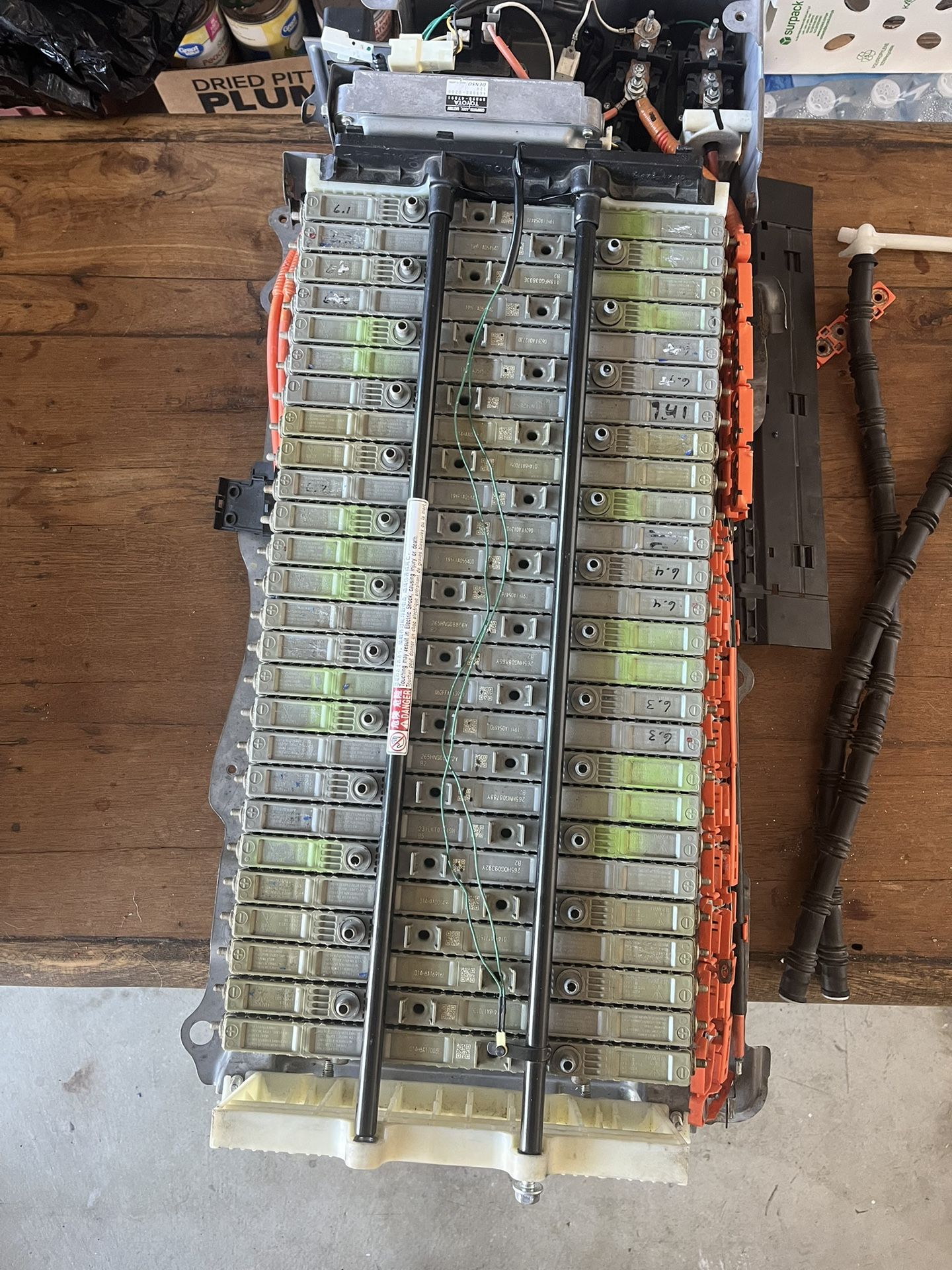 HYBRID BATTERY FOR TOYATA PRIUS