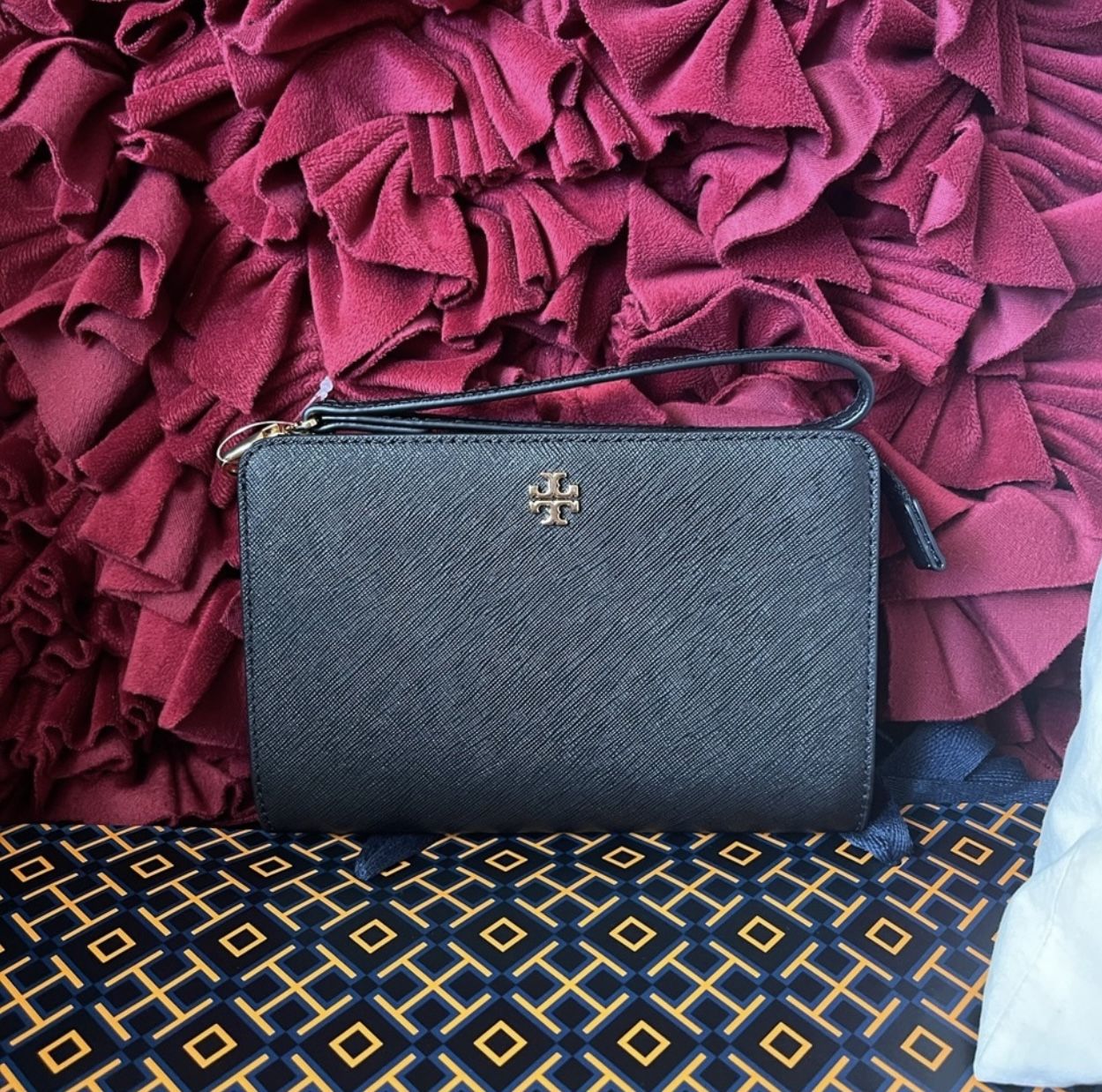 New Tory Burch Emerson Wristlet Pouch Wallet Saffiano Leather