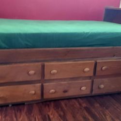 Twin Trundle bed  Wooden