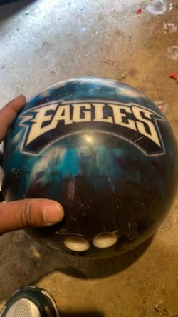 Eagles bowling ball