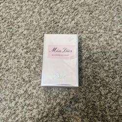 Miss Dior Blooming Bouquet Perfume
