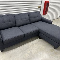 Madison Place Midnight Textured Sleeper Chaise Sofa