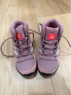 Adidas girls hiking boots size 10.5 brand new