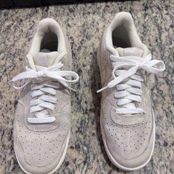 Nike Air Force 1 Low Suede Beige Women’s Size 8.5 DH0253-100