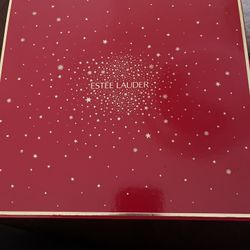 Estee Lauder Beautiful magnolia Perfume