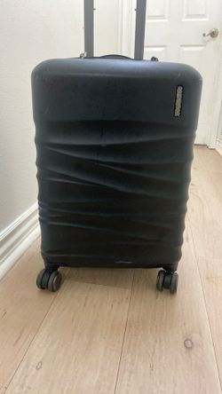 American Tourister carry on luggage