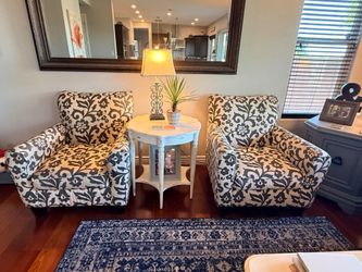 Living Room Chairs