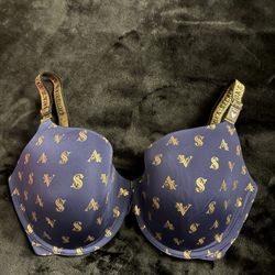 Victoria Secret No Underwire Bras Size 34DDD