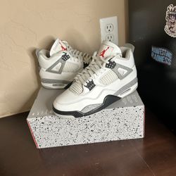 Jordan 4 Retro White Cement Size 8.5