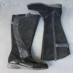 Clarks Black Leather Women's Boot Zippered Size 9.5 W