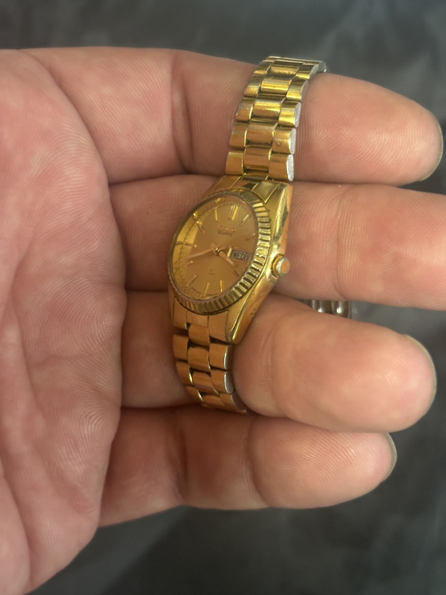 Seiko 2A23-0039 Gold Tone Women’s Watch! New Battery. Seiko Seiko 2A23-0039 Gold Tone Women main image 4