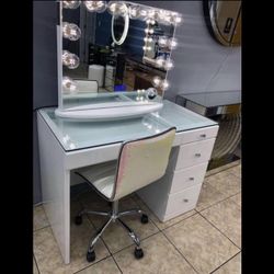 New Vanity Set 