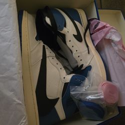 Nike Size 8.5 New 