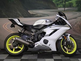 2017 Yamaha YZF-R6