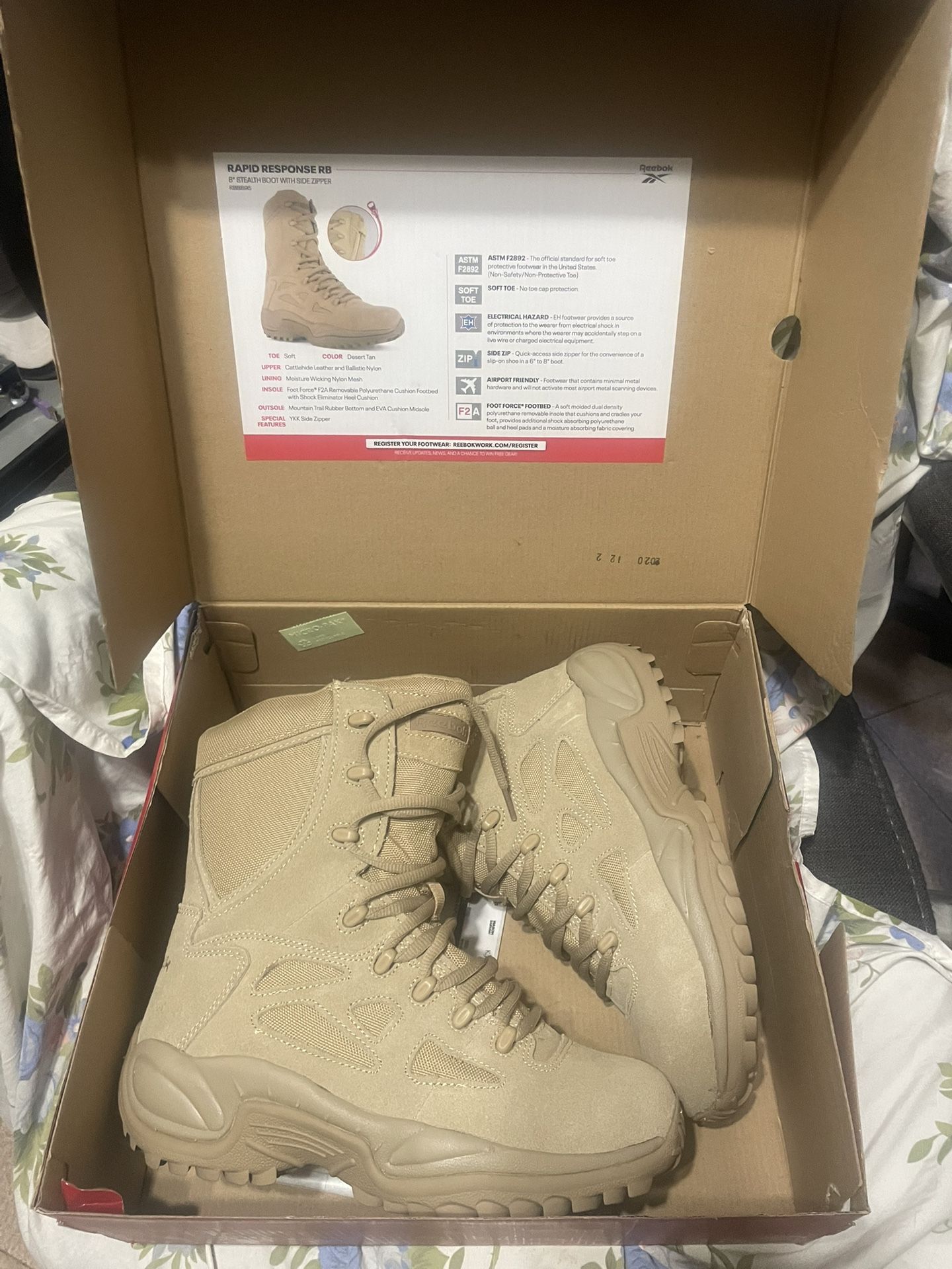 “NEW” Reebok Military Boots 8.5 MENS
