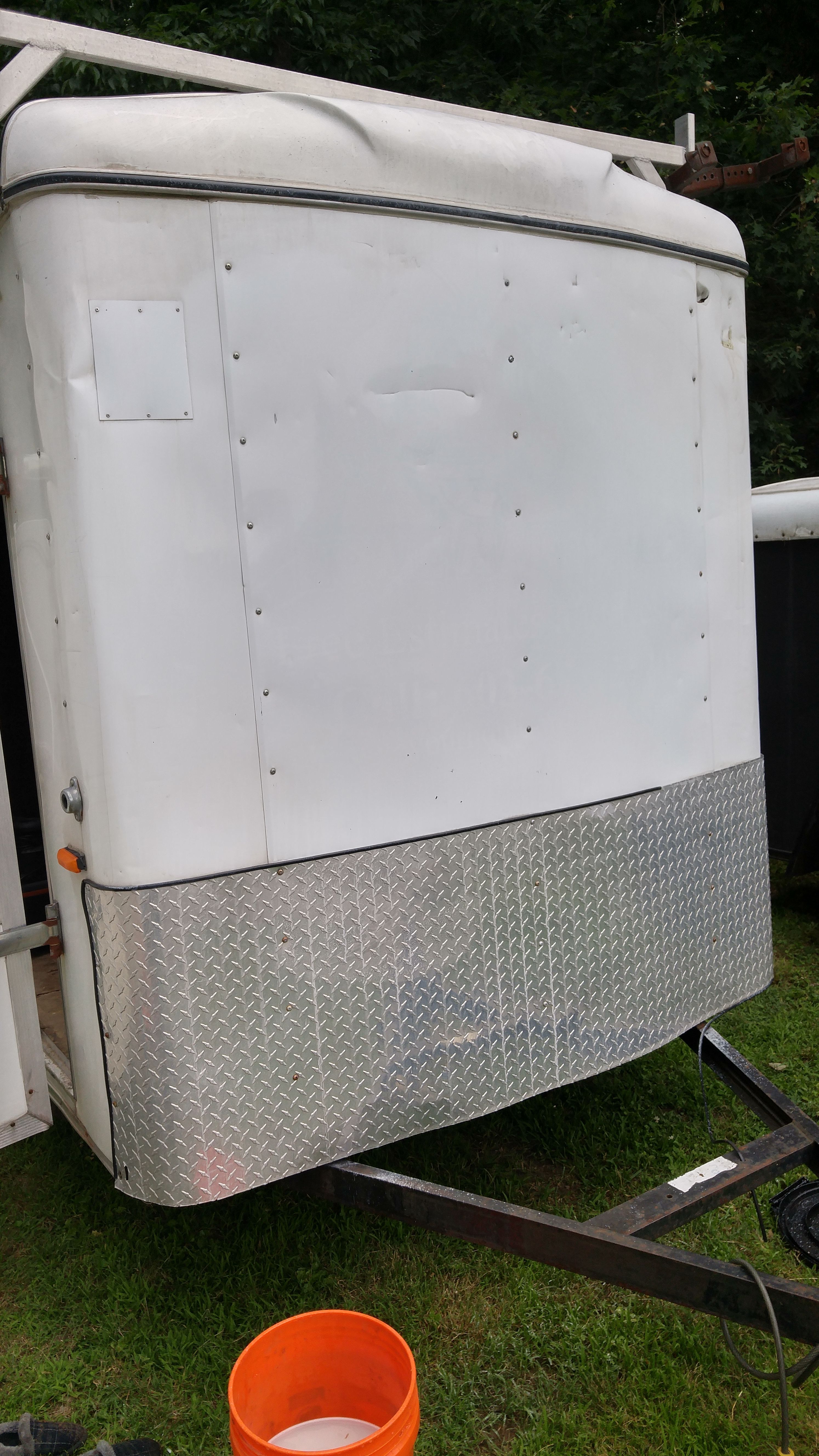 6' x 12' enclosed cargo trailer