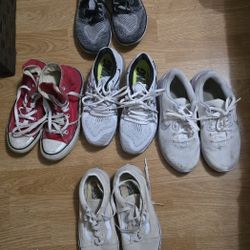Ladies Athletic Shoes 