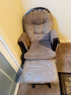 Angel Line Windsor Glider and Ottoman, Espresso Finish with Chocolate Cushions