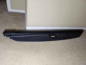 Mercedes-Benz Cargo Cover  - Black