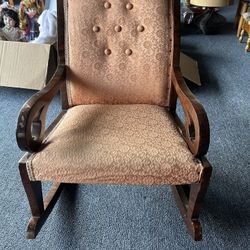 Vintage Or Antique Short Blush Clean Rocking Chair In Nice Shape