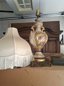2 Different Vintage Lamps.