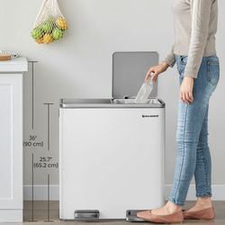 2 x 8 Gallon White Trash Can